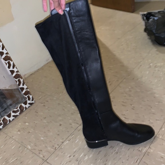 long black boots suede in back - Picture 5 of 5